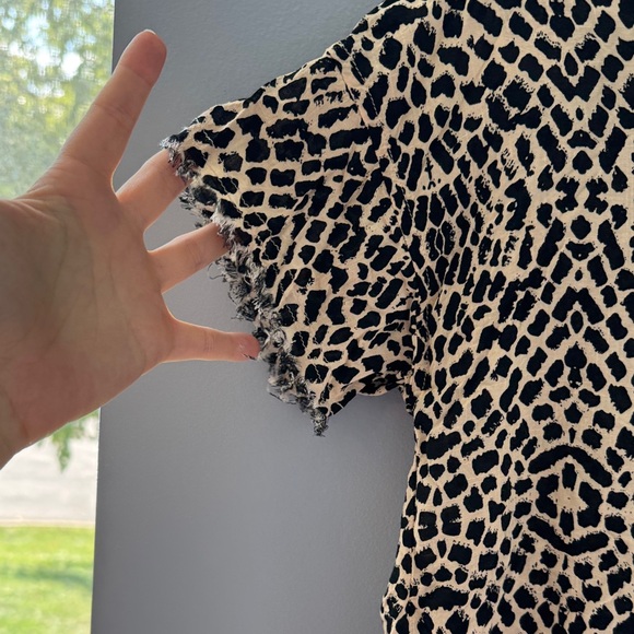 Philosophy Black and Tan Leopard Button Down Shirt - Picture 3 of 8